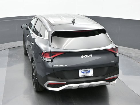 Used 2023 Kia Sportage LX image 34