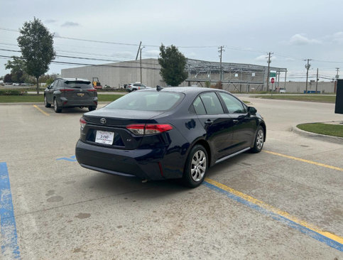 Used 2020 Toyota Corolla LE image 6