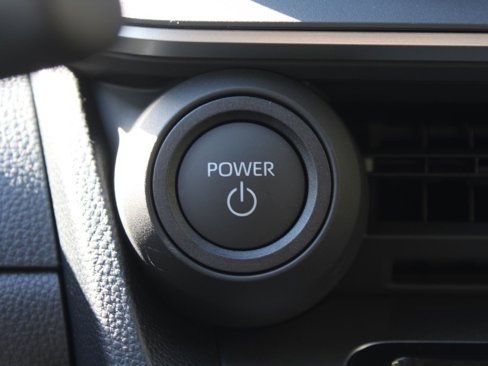 New 2026 Toyota Prius LE image 12