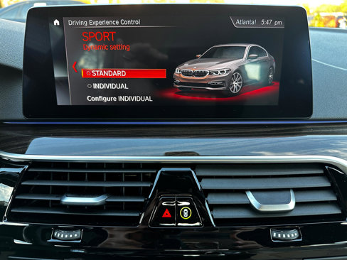 Used 2019 BMW 530i w/ Convenience Package image 43