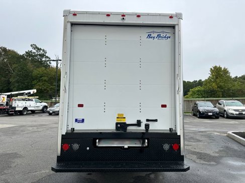 New 2026 Ford E-350 and Econoline 350 Super Duty w/ Power Equipment Group image 9