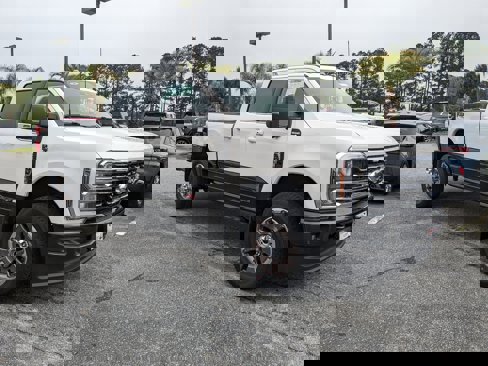 New 2025 Ford F350 King Ranch w/ FX4 Off-Road Package image 2