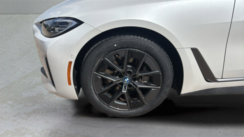 Used 2024 BMW i4 xDrive40i image 24