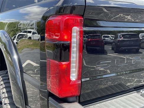 New 2025 Ford F250 XLT w/ Black Appearance Package image 8