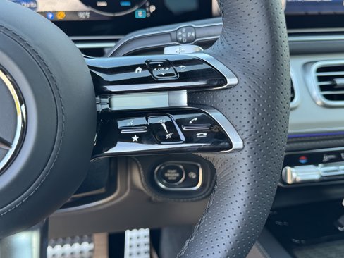 New 2026 Mercedes-Benz GLS 580 4MATIC image 24