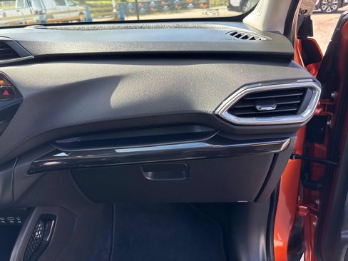 Used 2022 Chevrolet TrailBlazer LT w/ Sun and Liftgate Package image 43