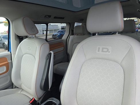 New 2025 Volkswagen ID. Buzz 1st Edition image 22