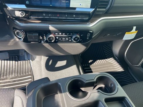New 2025 Chevrolet Silverado 3500 LT w/ Convenience Package image 10