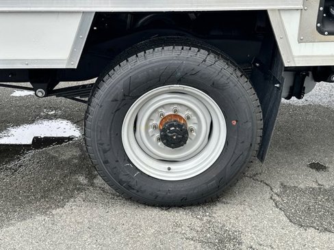 New 2026 Ford E-350 and Econoline 350 Super Duty w/ Power Equipment Group image 7