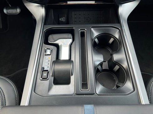 New 2025 Ford F150 Platinum image 34