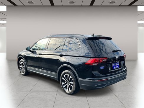 Used 2022 Volkswagen Tiguan S image 6