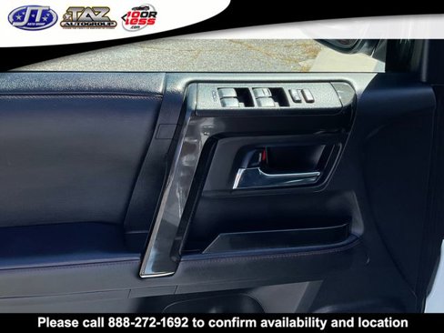 Used 2023 Toyota 4Runner TRD Off-Road image 12