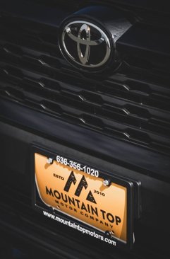 Used 2021 Toyota RAV4 XLE Premium image 18