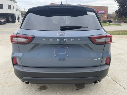 New 2026 Ford Escape ST-Line image 5