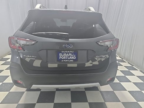 New 2025 Subaru Outback Touring XT image 10