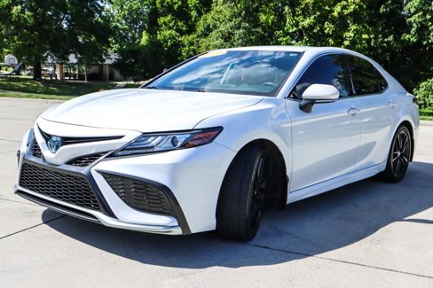 Used 2022 Toyota Camry XSE w/ Cold Weather Package image 3