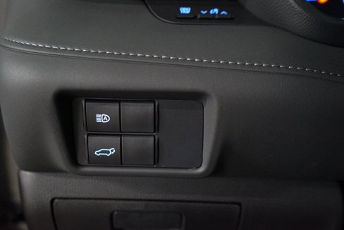 New 2025 Toyota Highlander XLE image 40