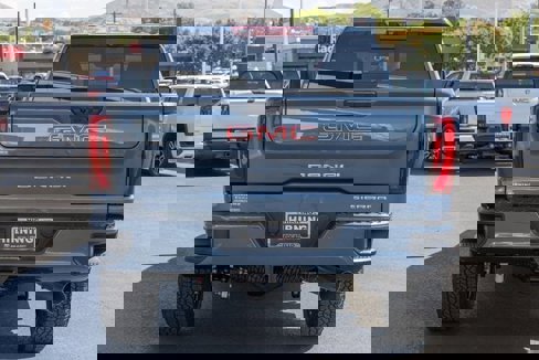 New 2026 GMC Sierra 3500 Denali w/ Denali Reserve Package image 4