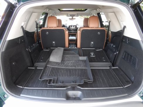 Certified 2023 Nissan Pathfinder Platinum image 10