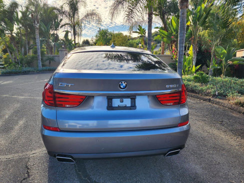 Used 2011 BMW 550i Gran Turismo image 4