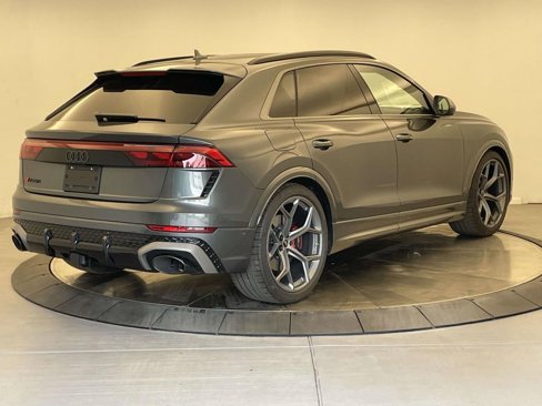 New 2025 Audi RS Q8 performance image 7