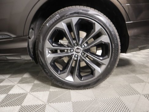 New 2025 Audi Q7 3.0T Premium Plus image 32