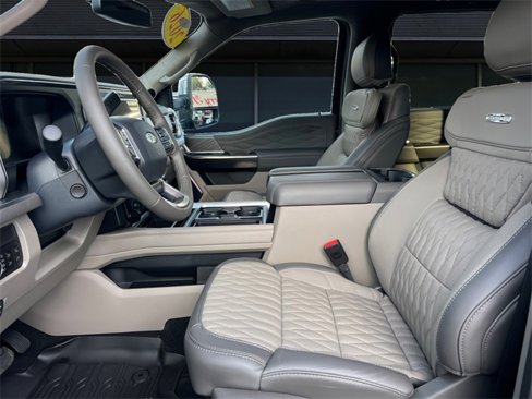 New 2026 Ford F250 Platinum image 9