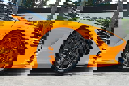 Used 2020 McLaren 720S Performance image 12