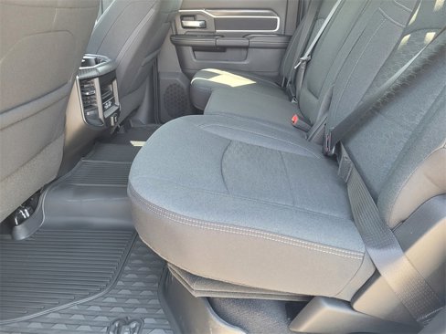 New 2025 RAM 2500 Big Horn image 4