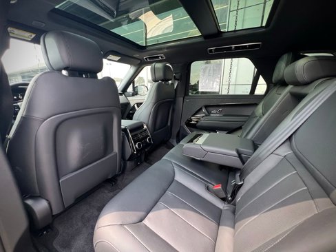 Used 2024 Land Rover Range Rover Sport Dynamic SE image 18