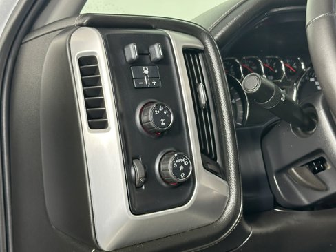Used 2015 GMC Sierra 3500 SLT w/ Duramax Plus Package image 28