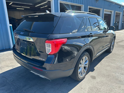 Used 2021 Ford Explorer XLT w/ Equipment Group 202A image 5