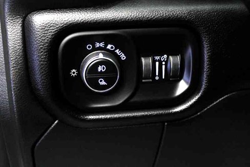 Used 2024 RAM 2500 Laramie w/ Night Edition image 51