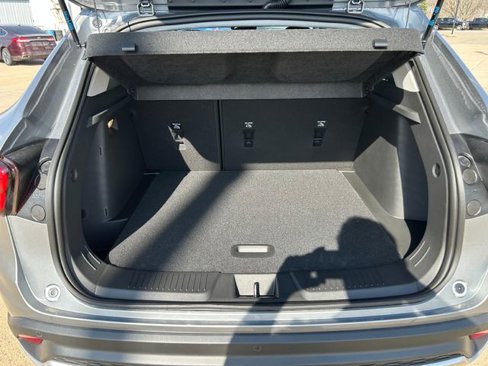 New 2025 Chevrolet Trax LT w/ Driver Confidence Package image 5