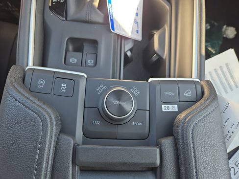 New 2026 Toyota Grand Highlander Platinum image 13