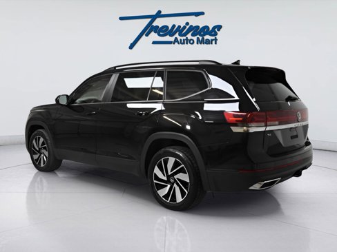 Used 2024 Volkswagen Atlas SE image 9
