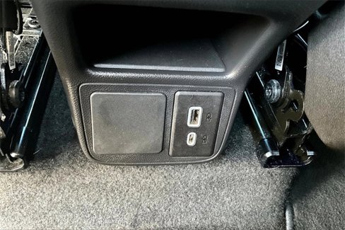 Used 2021 Buick Encore GX Select image 16