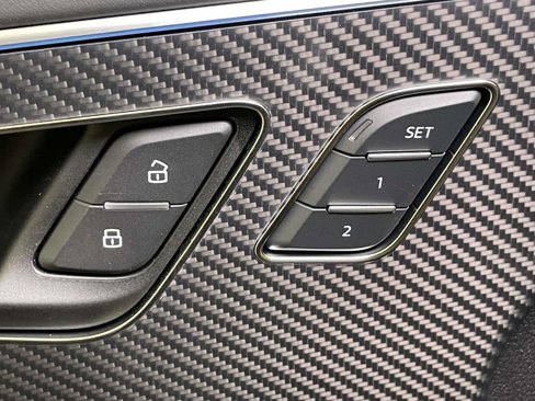 New 2025 Audi RS Q8 performance image 35