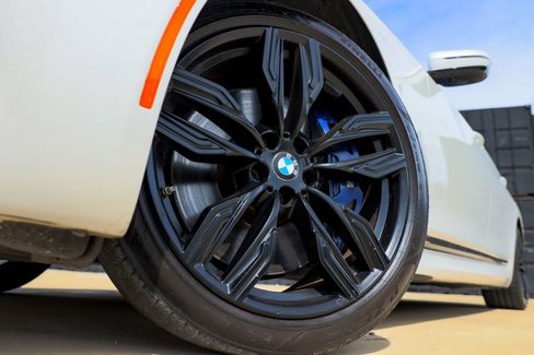 Used 2019 BMW M760i xDrive image 53