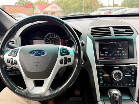 Used 2013 Ford Explorer Limited image 13