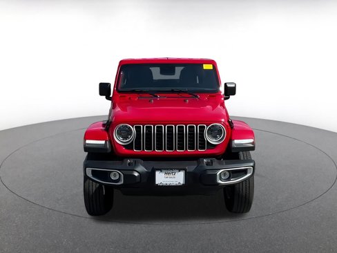 Used 2025 Jeep Wrangler Sahara image 8
