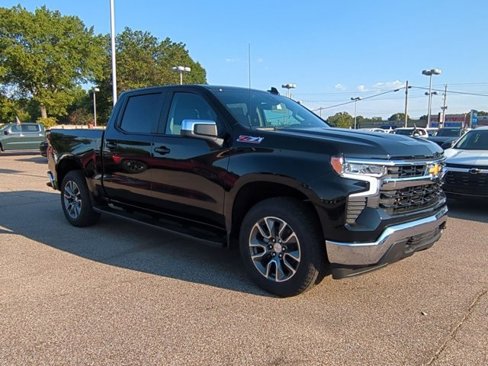 New 2026 Chevrolet Silverado 1500 LT image 2
