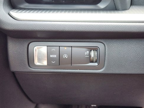 New 2026 Chevrolet Traverse LT w/ Midnight/Sport Edition image 23