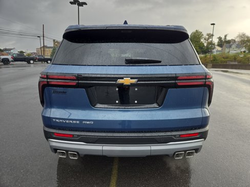 New 2026 Chevrolet Traverse LT w/ Driver Confidence Package image 4