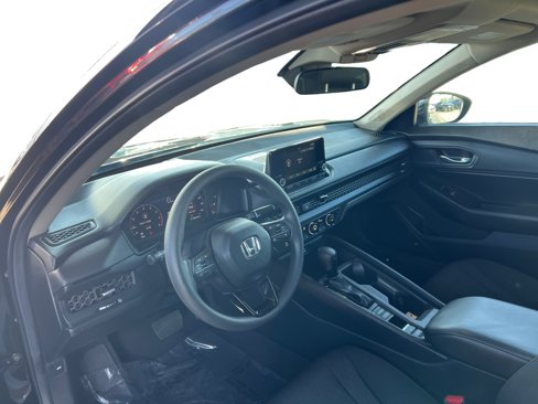 Used 2024 Honda Accord EX image 9