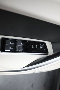 New 2026 Jaguar F-PACE R-Dynamic S image 21