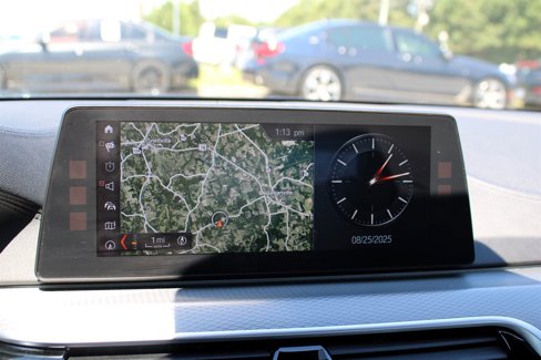 Used 2018 BMW M550i xDrive image 29