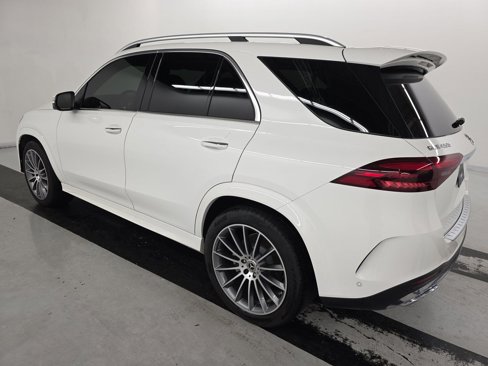 Used 2024 Mercedes-Benz GLE 450 4MATIC image 5