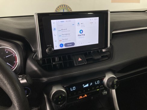 Used 2023 Toyota RAV4 XLE image 2