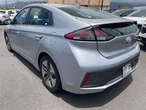 Used 2020 Hyundai Ioniq SEL image 7